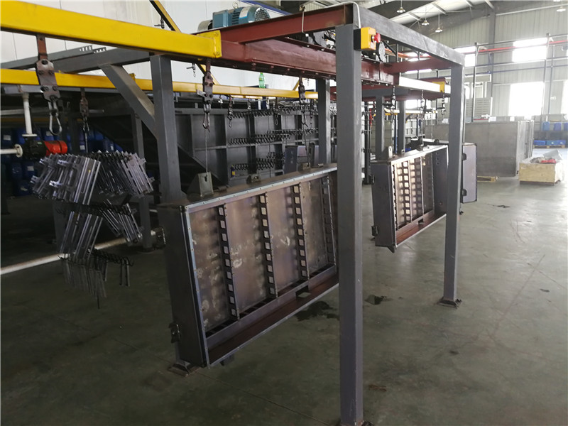 12新能(neng)源汽車部件浸(jin)泡電泳陶化